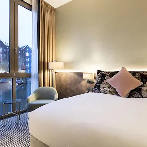 Hotel Monet Garden Amsterdam
